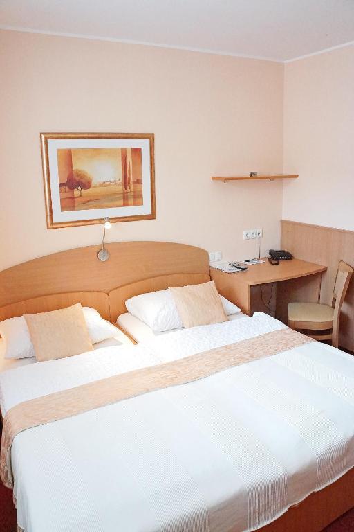 Guest House Pri Gondoli Maribor Exterior photo