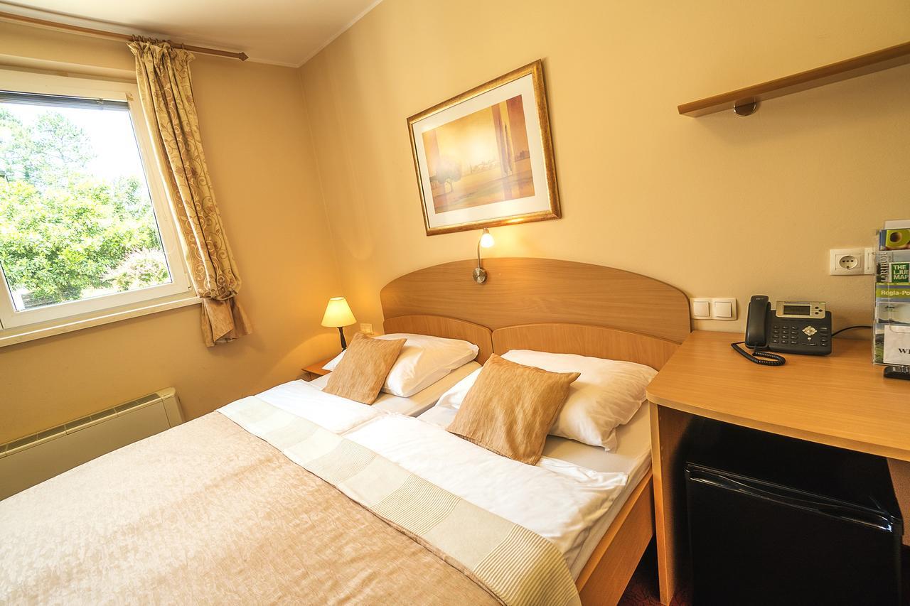 Guest House Pri Gondoli Maribor Exterior photo